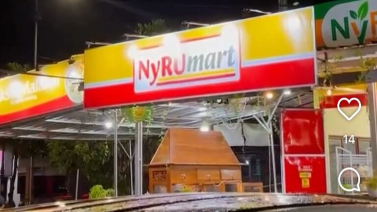 BMT NyRU Bojonegoro Resmi Hadirkan Unit Usaha Baru NyRU Mart